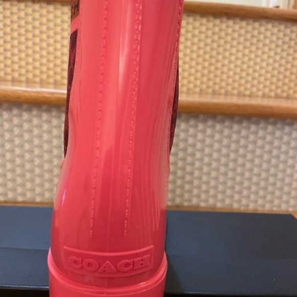 COACH- Rivington Rubber Boot - Picture 4 of 8